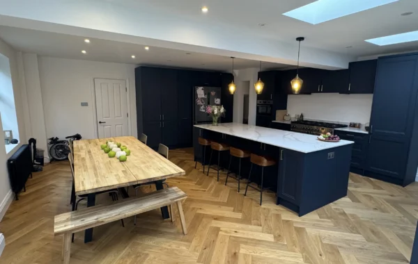 Building Contractors in Ealing